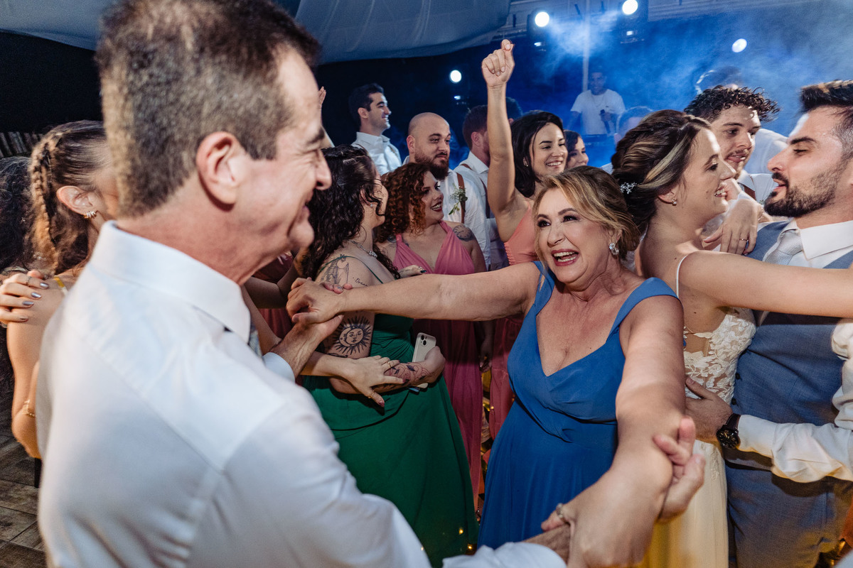 Rio de Janeiro - Casamento ao ar livre | Bianca e Felipe | Grumari Beach Garden