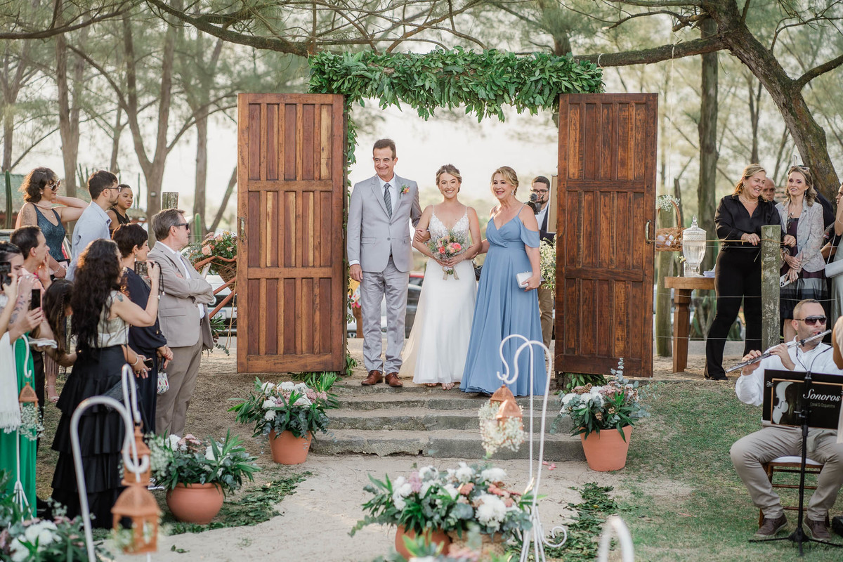 Rio de Janeiro - Casamento ao ar livre | Bianca e Felipe | Grumari Beach Garden