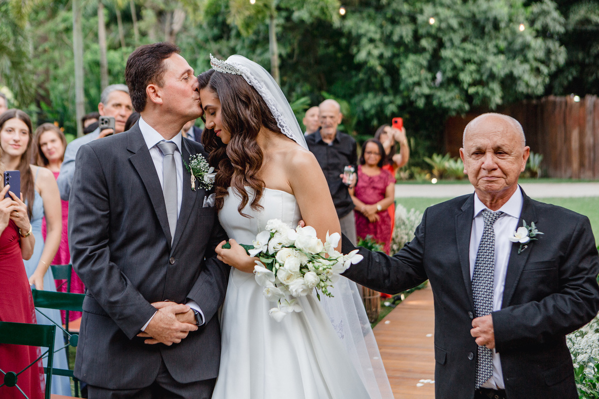 Caroline e Willian |Casamento ao ar livre | Espaço Ser | Fotografia de casamento RJ | Dois Focus