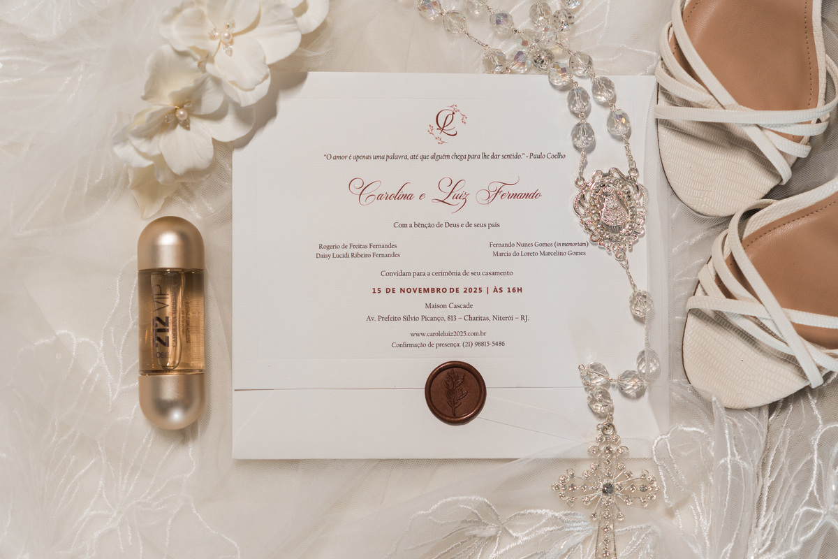 convite-casamento-detalhes-alianças-noiva-maison-cascade.jpg