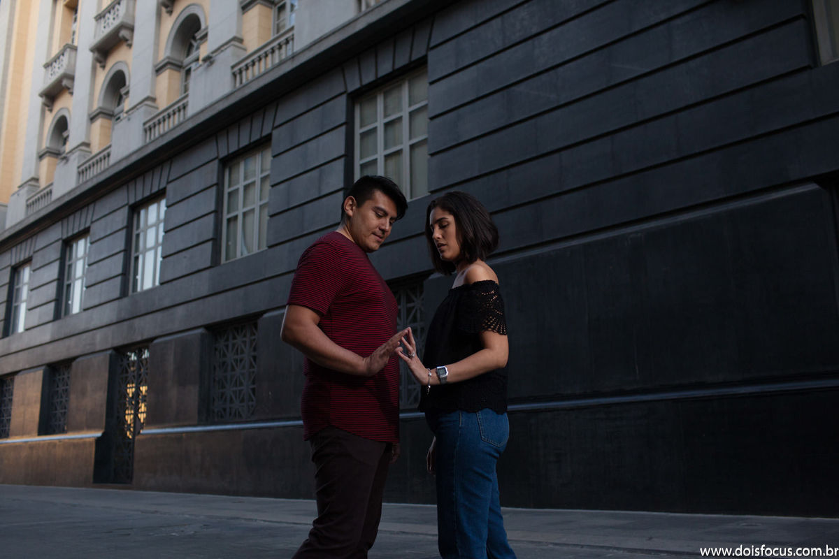 Fotografia  RJ - Préwedding - Ensaio no  Centro Rio de Janeiro - Fotógrafo de Casamento -  Ensaio Nathália e Juan - Dois Focus Fotografia de Casamento