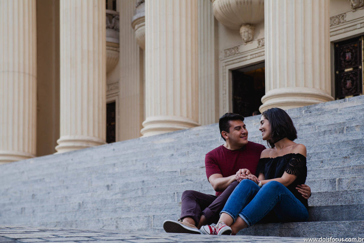 Fotografia  RJ - Préwedding - Ensaio no  Centro Rio de Janeiro - Fotógrafo de Casamento -  Ensaio Nathália e Juan - Dois Focus Fotografia de Casamento