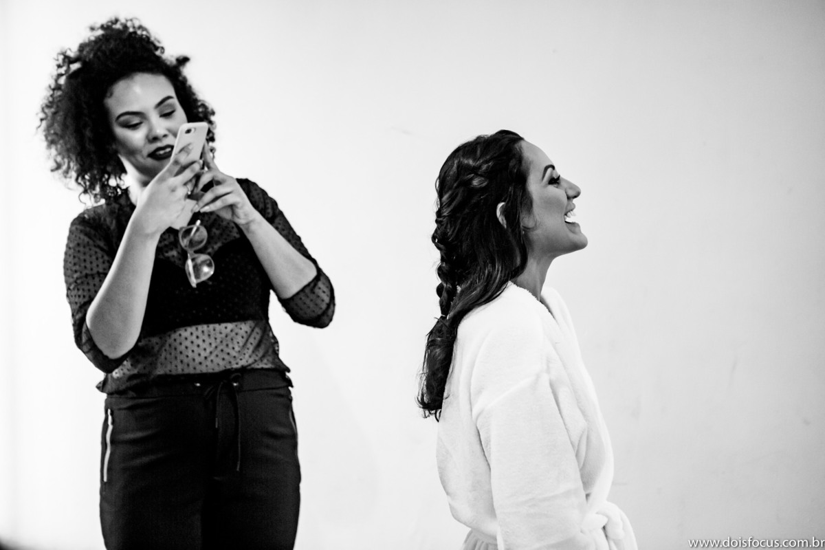 Fotografia  RJ -  Fotógrafo de Casamento - Casamento Juliana e Gabriel - Dois Focus Fotografia de Casamento - Making of noiva - Fotografia de casamento.