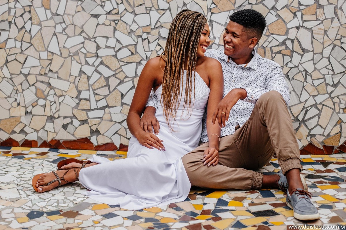 Fotografia  RJ - Préwedding - Ensaio no  Centro Rio de Janeiro - Fotógrafo de Casamento -  Ensaio Daiene e Jorge - Dois Focus Fotografia de Casamento - The maze rio - Ensaio pré casamento - Ensaio casal - Fotografia de casamento RJ - Ensaio de noivos.