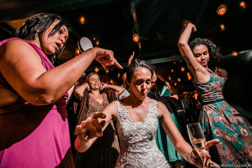 Fotografia  RJ -  Fotógrafo de Casamento - Casamento Michelle e Wellington - Pagum Jardins - Dois Focus Fotografia de Casamento.