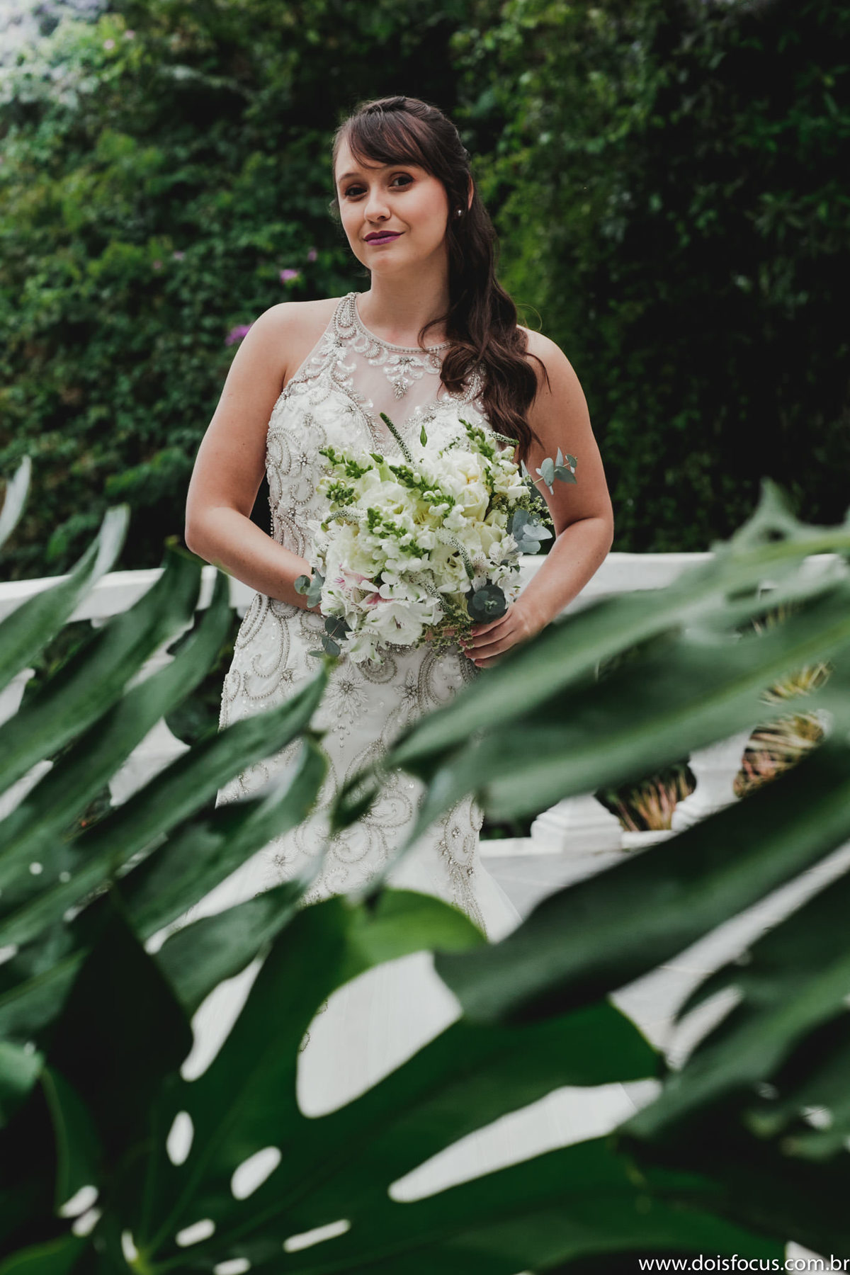 #mansaorosa #noivascariocas #casamento #noivasdobrasil #noivasp #noivario #fotografodecasamento #fotosdecasamento #noivas2020 #noivas2019 #casamentorj #noivasrio #vestidodecasamento #riodejaneiro #lapisdenoiva #vestidodenoiva #penteadosparanoivas 