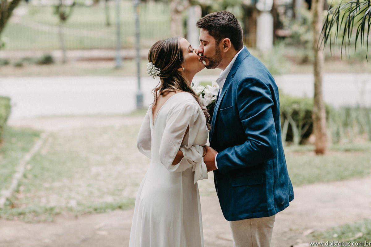 #casamentos #casamentorj #weddingday #yeswedding #wedding #casorio #noivas #noivasrj #noivado #noivos2020 #noivasdobrasil #voucasar #clubedasnoivas #Inesquecivelcasamento #weddingdress #voucasar #prewedding #fotografodecasamento #noiva2021 #doisfocus