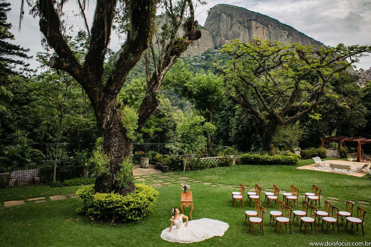 Germania Garten - Casamento - Vestido de Noiva - Editorial de Noivas - Casamento verde - Dois Focus - John Caldeira Fotógrafo.