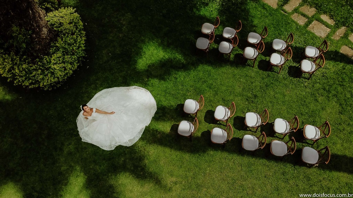 Germania Garten - Casamento - Vestido de Noiva - Editorial de Noivas - Casamento verde - Dois Focus - John Caldeira Fotógrafo.