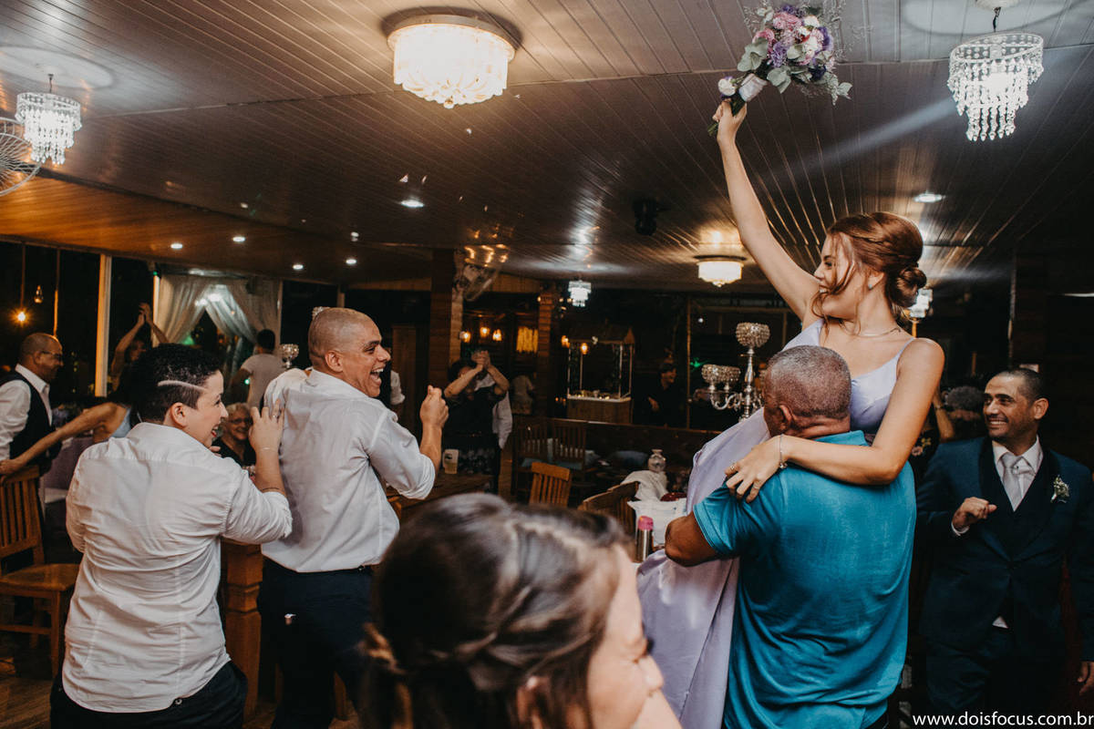 #casamentos #casamentorj #weddingday  #yeswedding #wedding #casorio #noivas #noivasrj #noivado #noivos2021 #noivasdobrasil #voucasar #clubedasnoivas #Inesquecivelcasamento #vestidodecasamento
#voucasar #prewedding #fotografodecasamento #noiva2021 #doisfoc