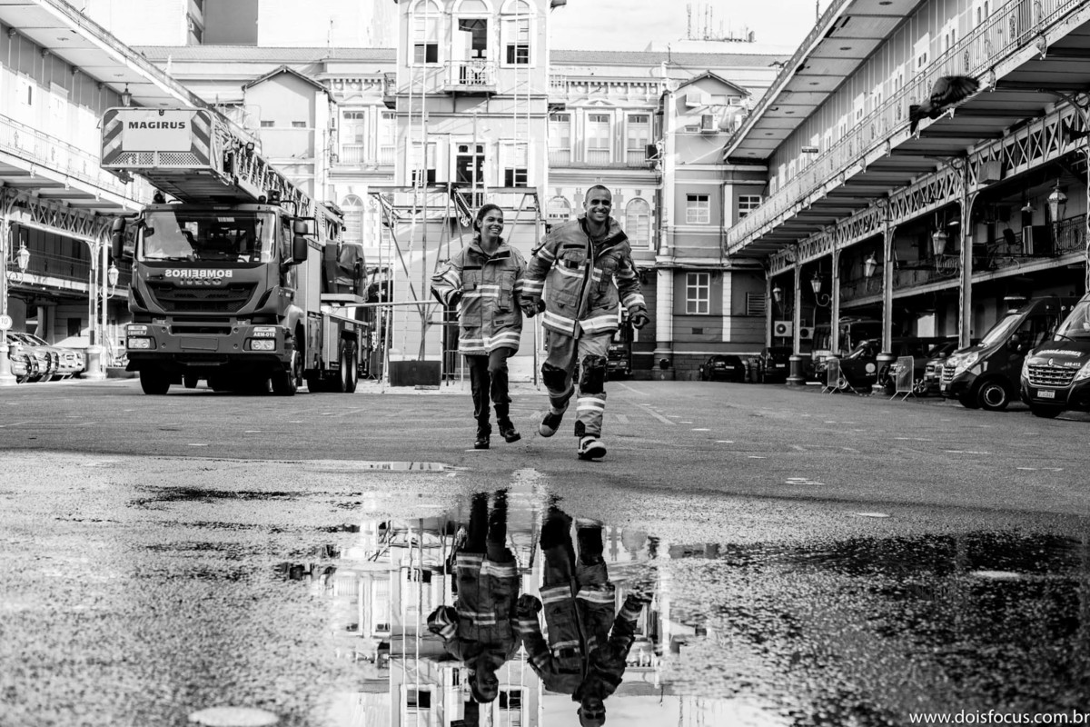 Fotografo de casamento Rio de Janeiro, Fotografia de Casamento RJ - Pré wedding no  Quartel Central do Corpo de Bombeiros
