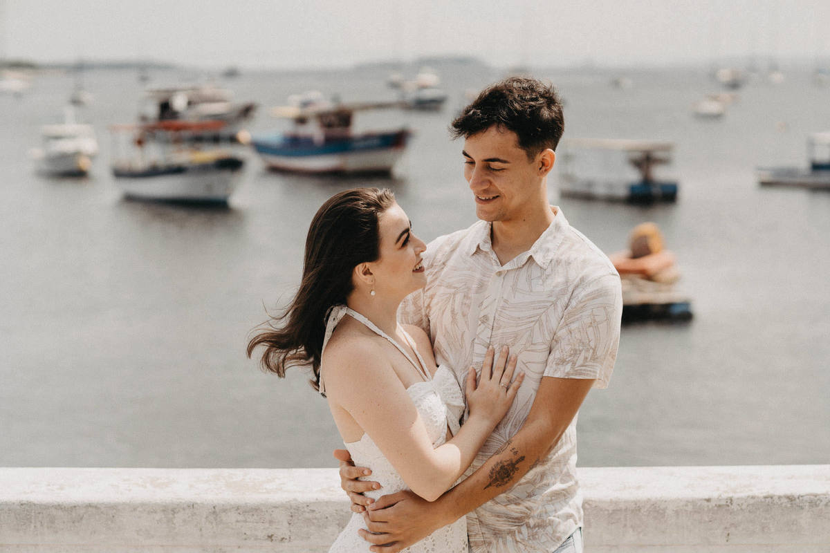Casal apaixonado na Urca - Pré wedding - Matheus Sant'Anna - @matheussantannapatisserie - Fotógrafo de Casamento  - Rio de Janeiro - Urca - Ensaio na Urca