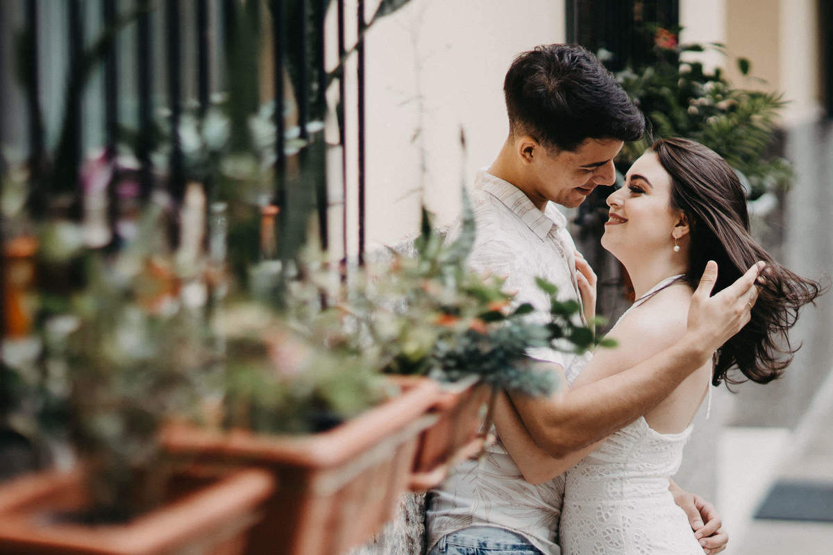 Casal apaixonado na Urca - Pré wedding - Matheus Sant'Anna - @matheussantannapatisserie - Fotógrafo de Casamento  - Rio de Janeiro - Urca - Ensaio na Urca