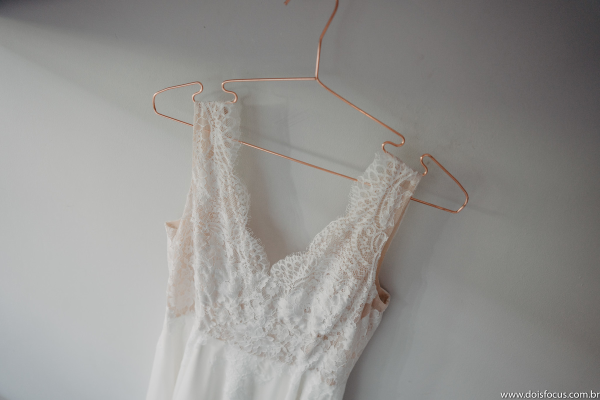 #casamentos #casamentorj #weddingday  #yeswedding #wedding #casorio #noivas #noivasrj #noivado #noivos2021 #noivasdobrasil #voucasar #clubedasnoivas #Inesquecivelcasamento #vestidodecasamento
#voucasar #prewedding #fotografodecasamento #noiva2021 #doisfoc