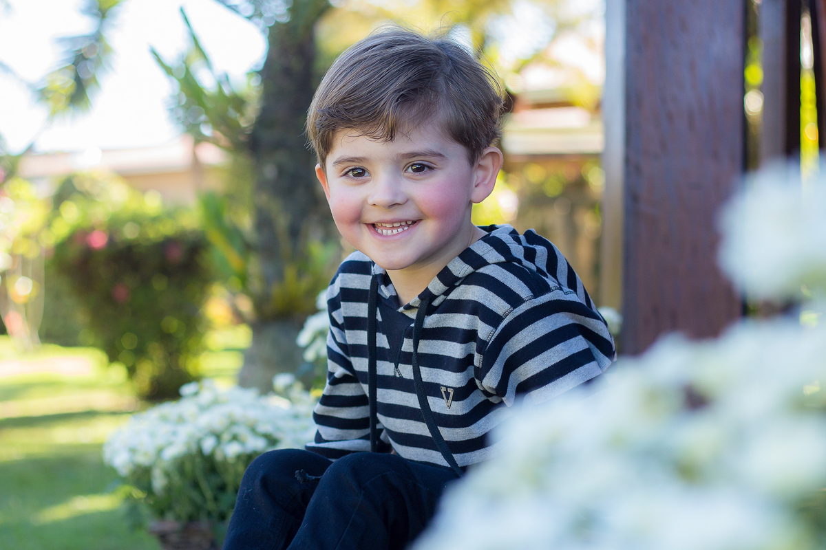 Aniversário, festa, um ano, doces, bexigas, temas, bagunça, criança,