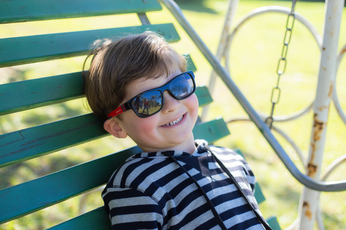 Aniversário, festa, um ano, doces, bexigas, temas, bagunça, criança,