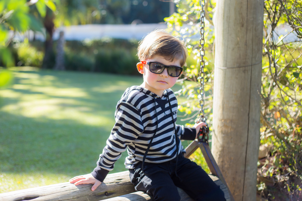 Aniversário, festa, um ano, doces, bexigas, temas, bagunça, criança,