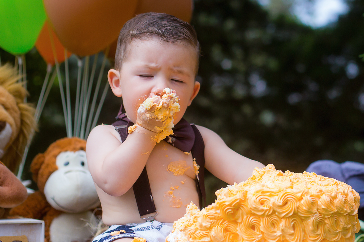 Família, criança, infantil, bagunça, smash the cake, smash the water, alegria. 
