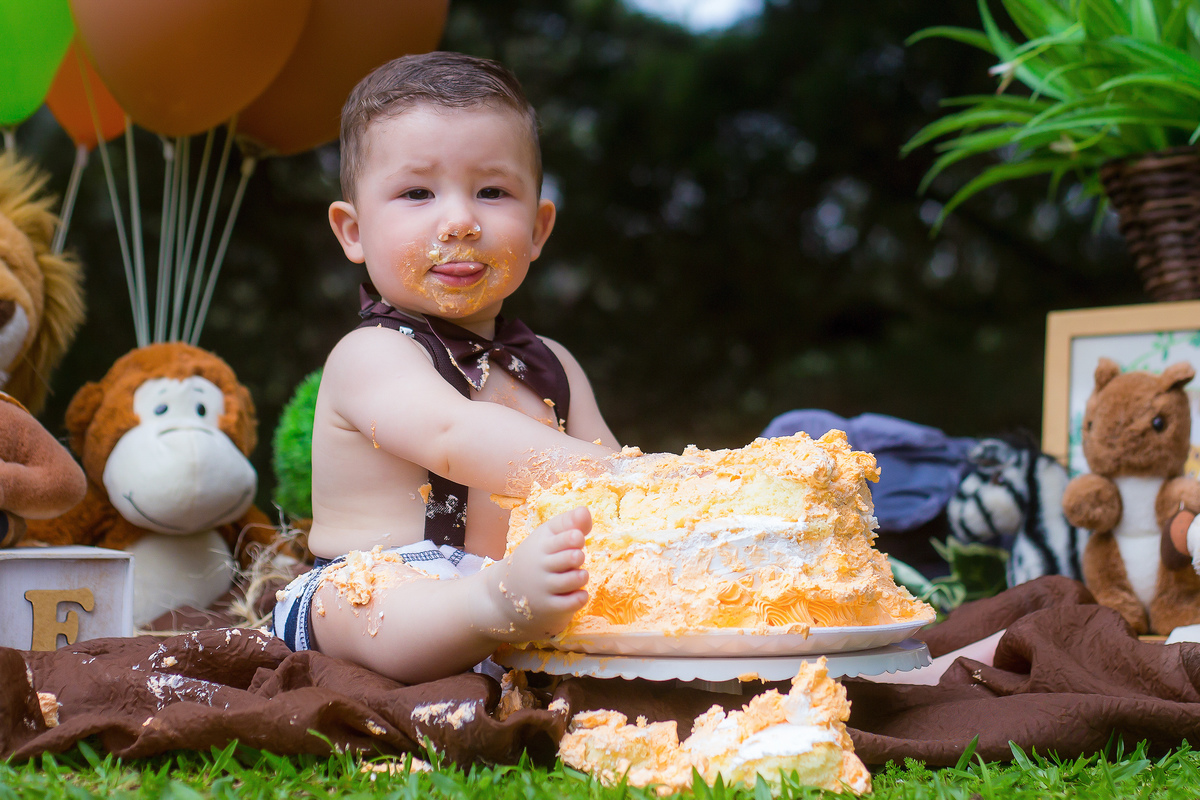 Família, criança, infantil, bagunça, smash the cake, smash the water, alegria. 