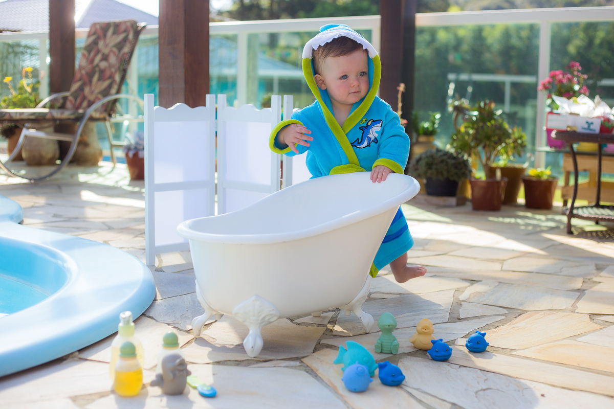 Família, criança, infantil, bagunça, smash the cake, smash the water, alegria. 