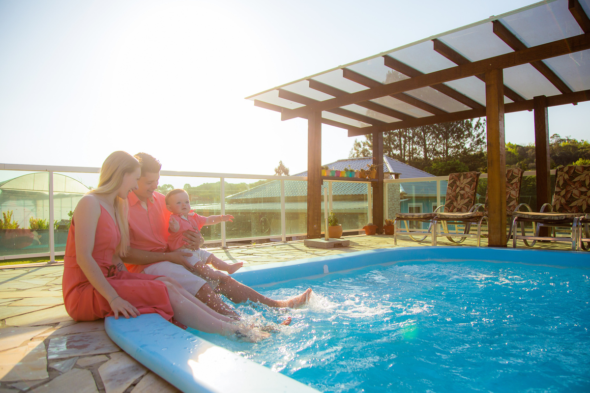 Família, criança, infantil, bagunça, smash the cake, smash the water, alegria. 