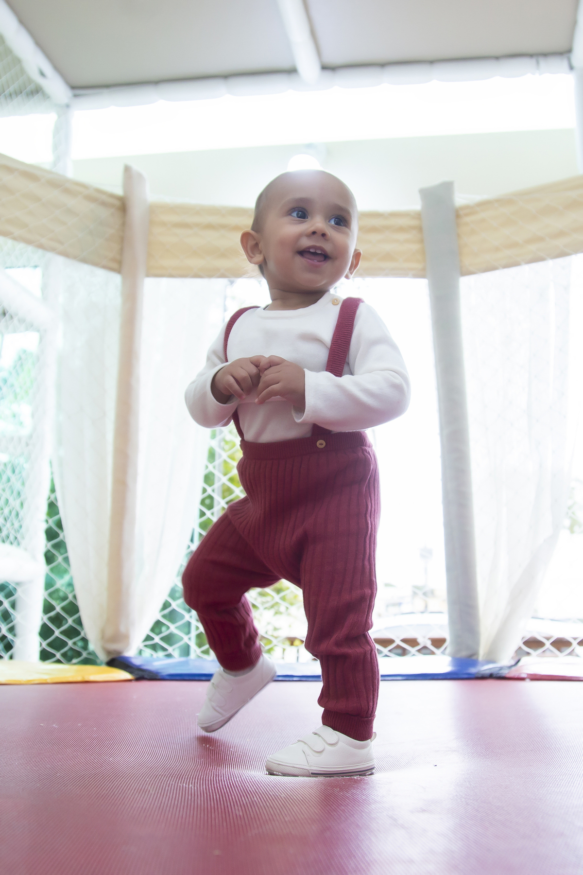 Aniversário, festa, um ano, doces, bexigas, temas, bagunça, criança, 