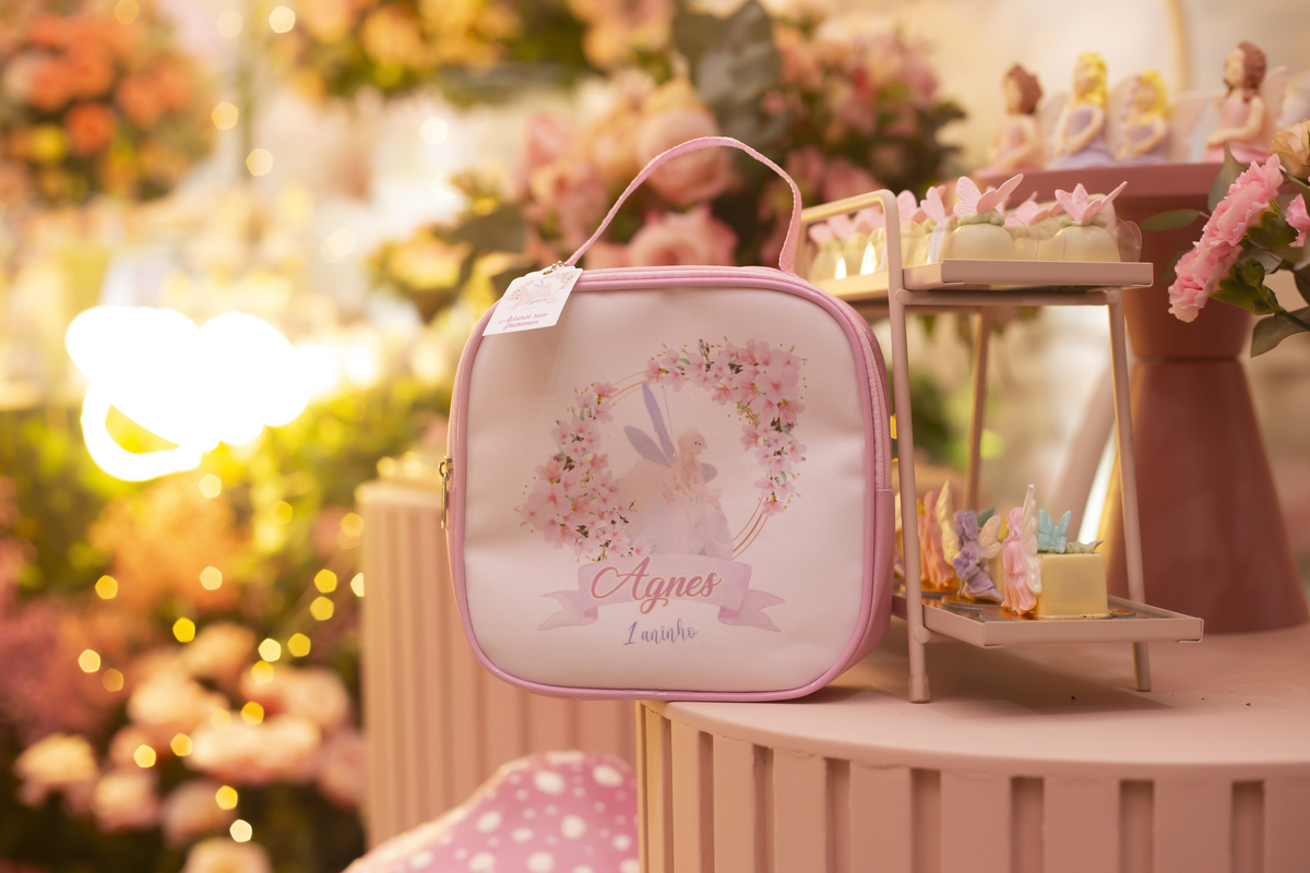 Aniversário, festa, um ano, doces, bexigas, temas, bagunça, criança, 