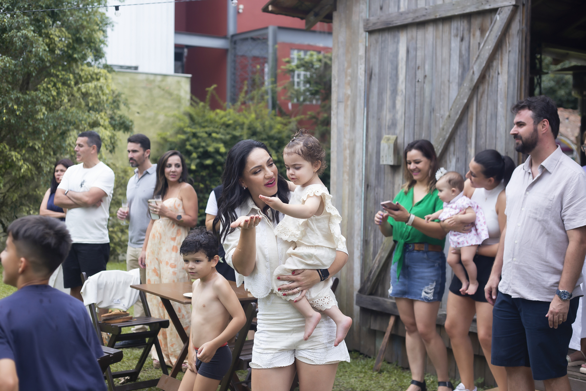 Aniversário, festa, um ano, doces, bexigas, temas, bagunça, criança, brinquedos, buffet infantil. 