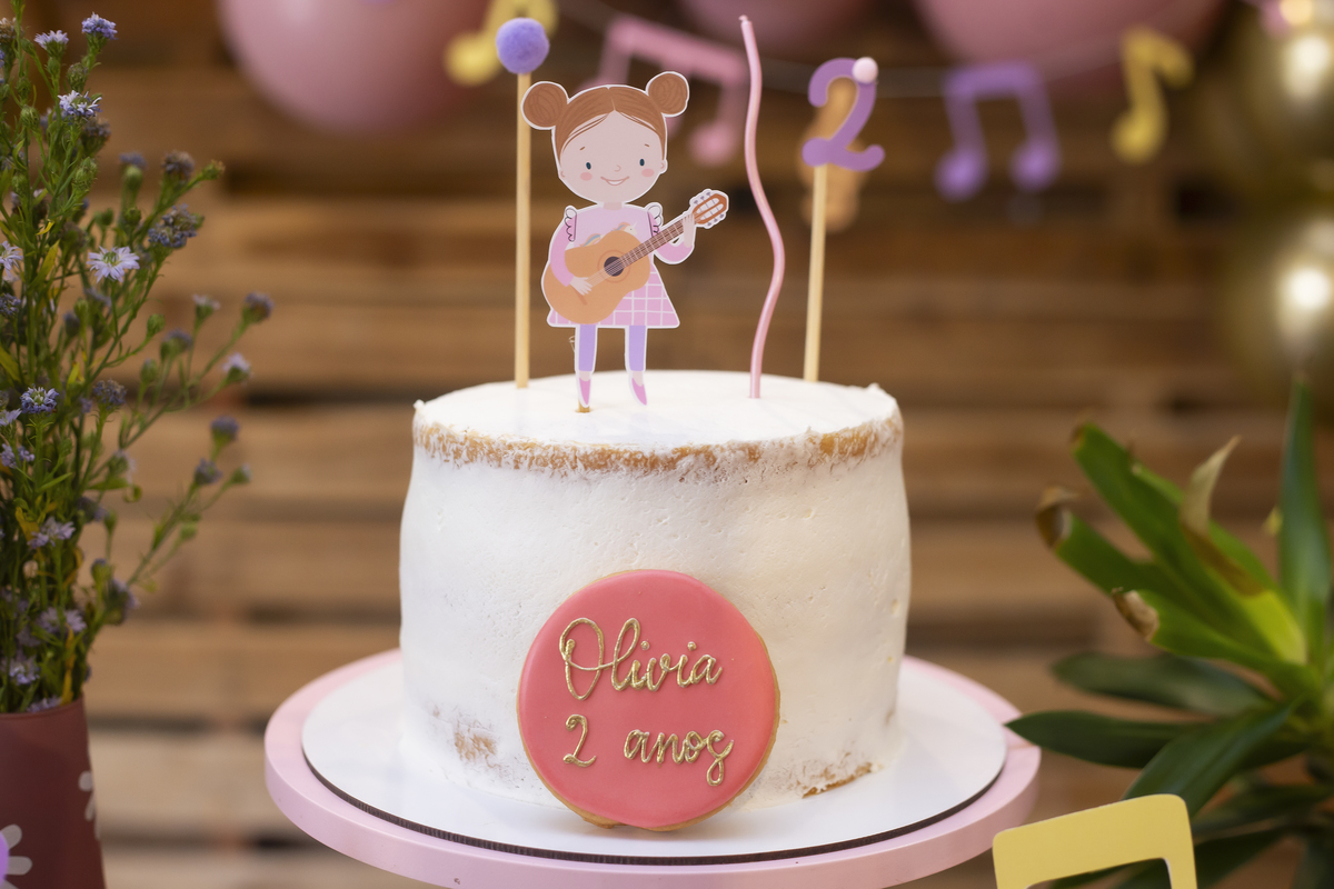 Aniversário, festa, um ano, doces, bexigas, temas, bagunça, criança, brinquedos, buffet infantil. 