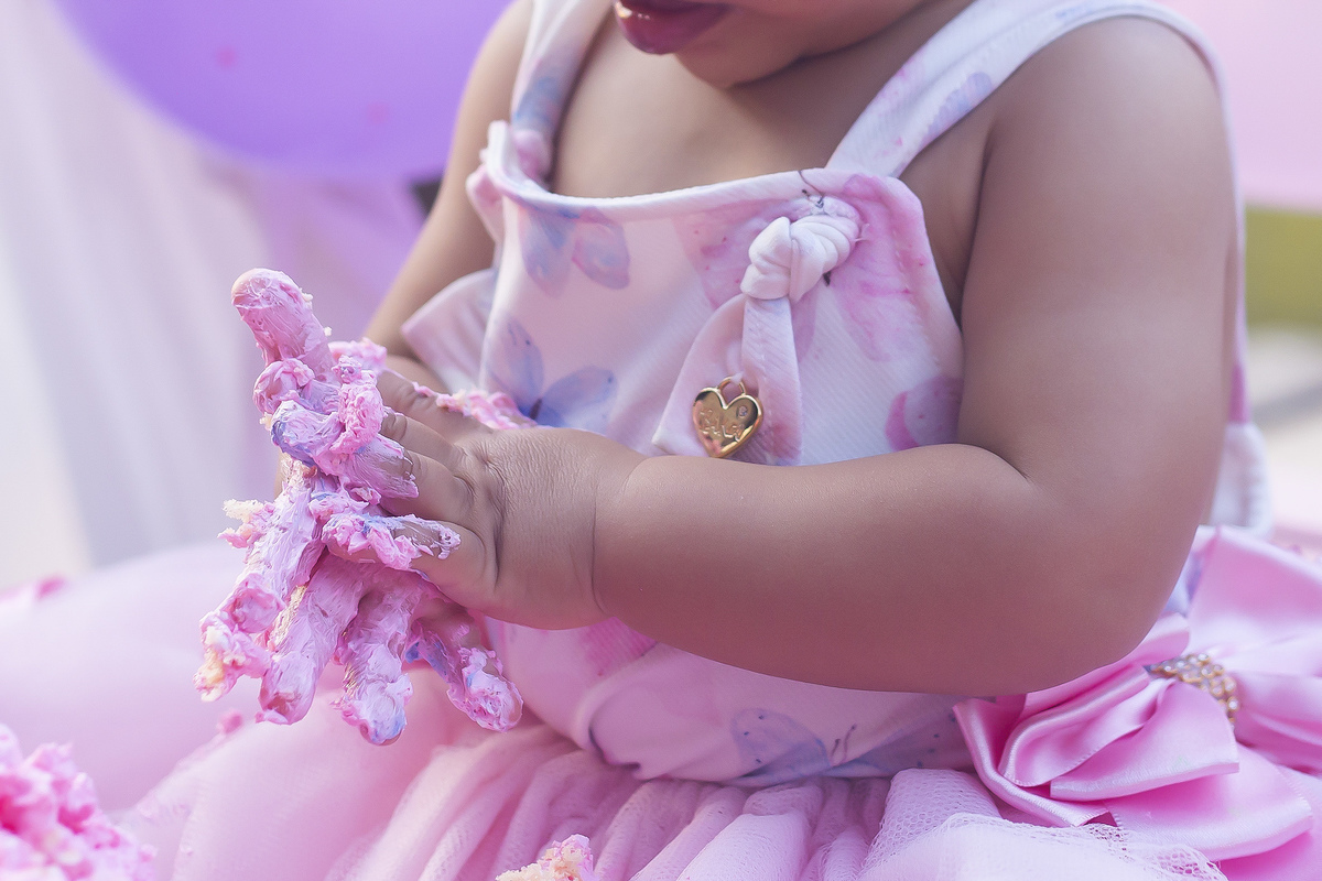 Família, criança, infantil, bagunça, smash the cake, smash the water, alegria. 