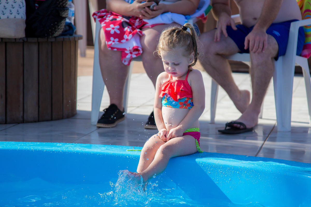Aniversário, festa, um ano, doces, bexigas, temas, bagunça, criança, brinquedos, buffet infantil. 