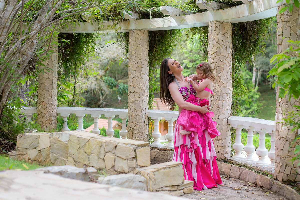 Família, criança, infantil, bagunça, smash the cake, smash the water, alegria. 