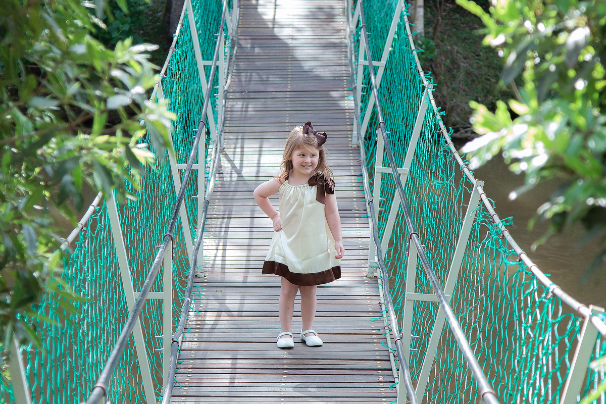 Família, criança, infantil, bagunça, smash the cake, smash the water, alegria. 