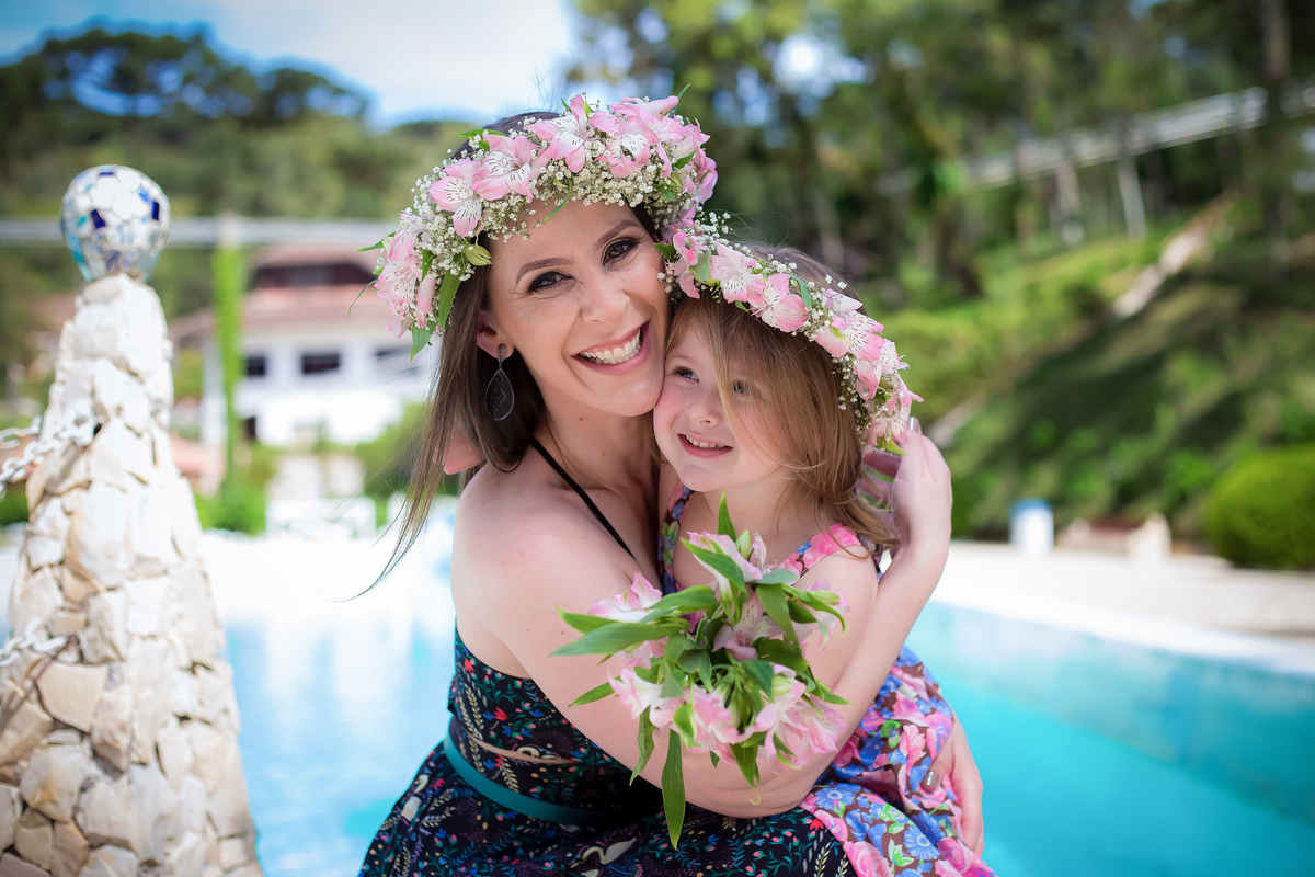 Família, criança, infantil, bagunça, smash the cake, smash the water, alegria. 