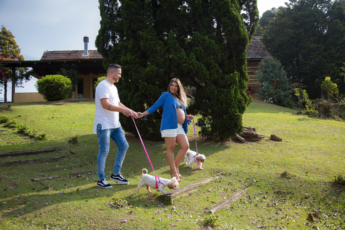 Gestação, família, casa, campo, cidade, praia, acompanhamento.