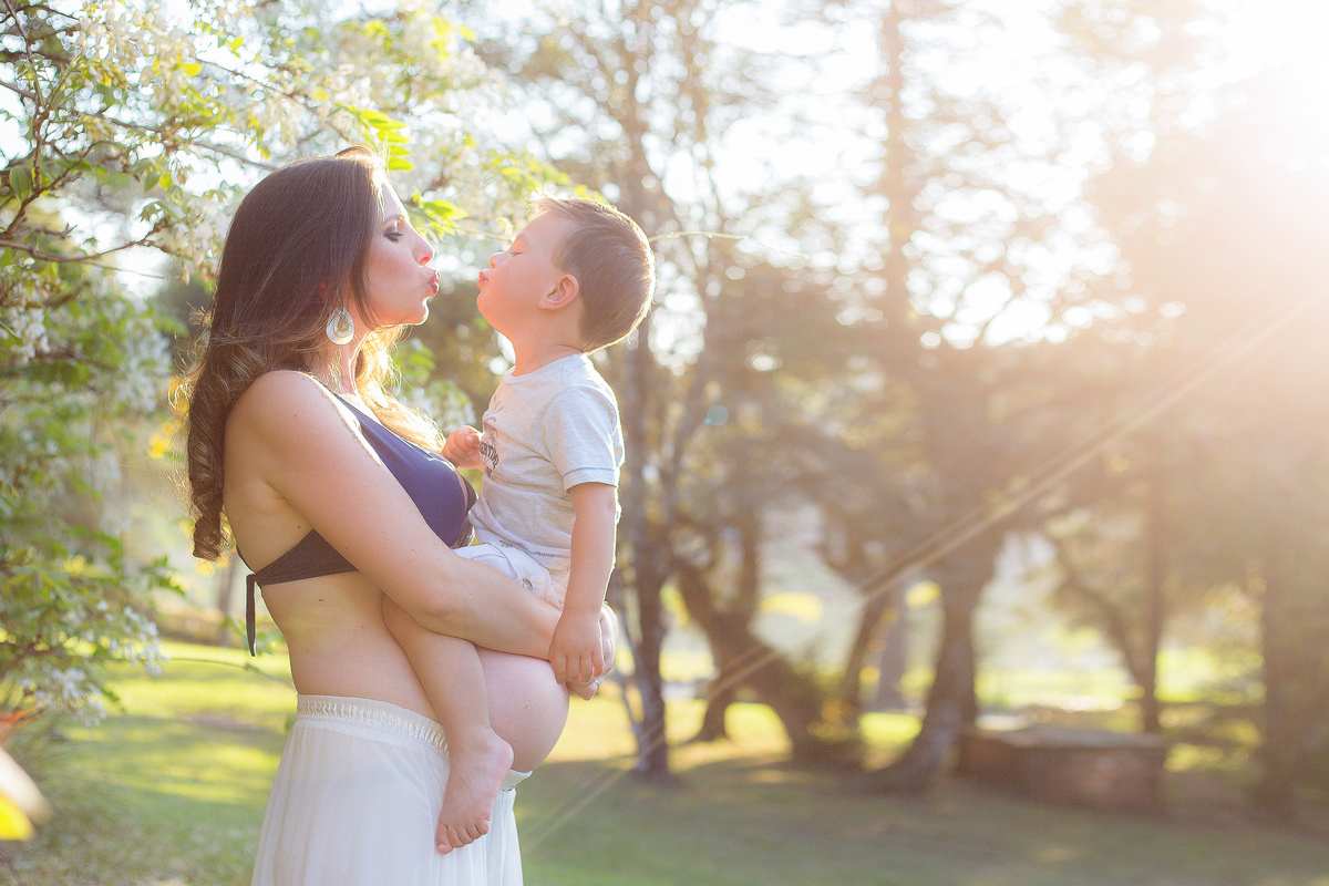 Gestação, família, casa, campo, cidade, praia, acompanhamento.