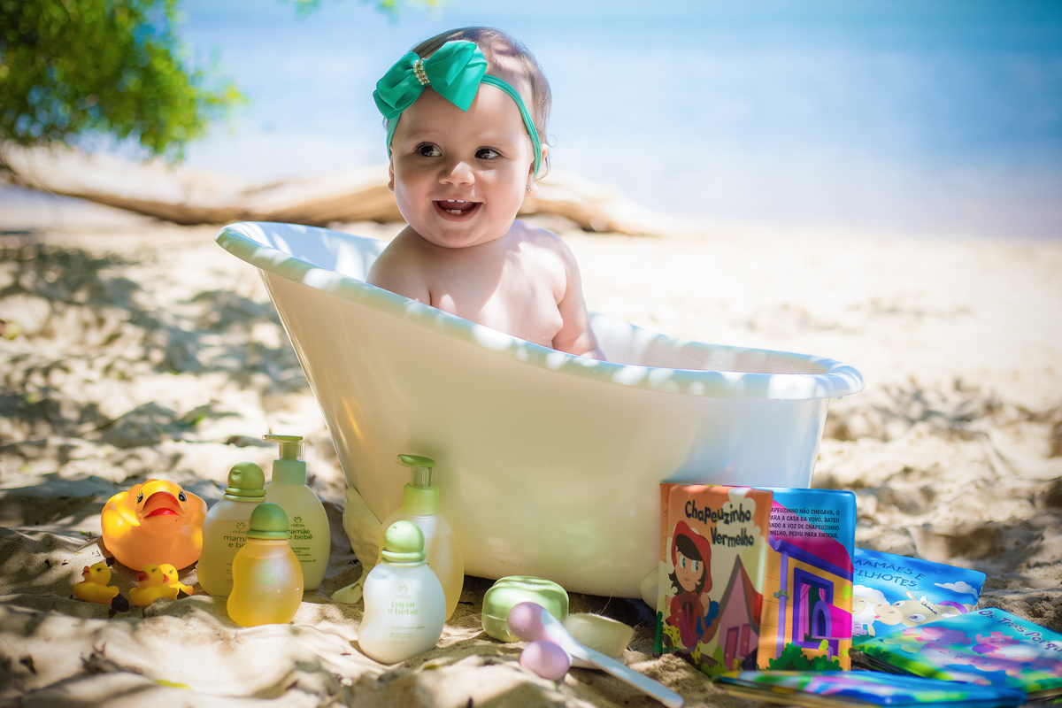 Família, criança, infantil, bagunça, smash the cake, smash the water, alegria. 
