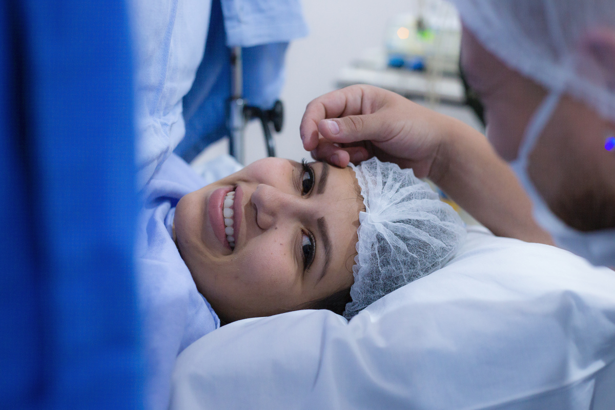 Nascimento, parto, cesariana, hospital, neném, semanas.