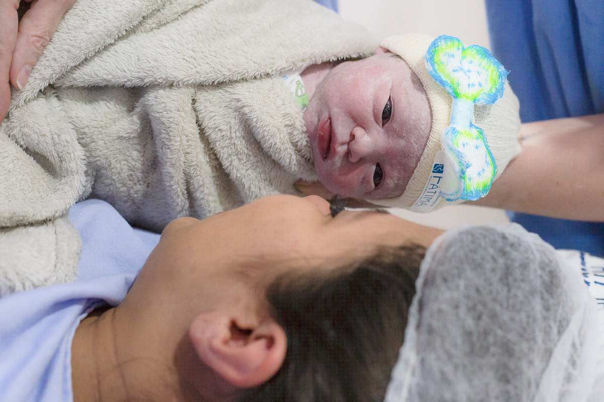 Nascimento, parto, cesariana, hospital, neném, semanas.