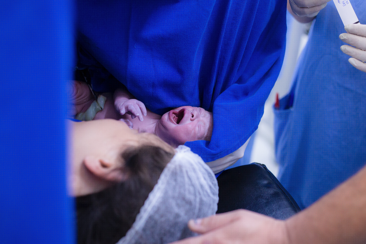 Nascimento, parto, cesariana, hospital, neném, semanas.