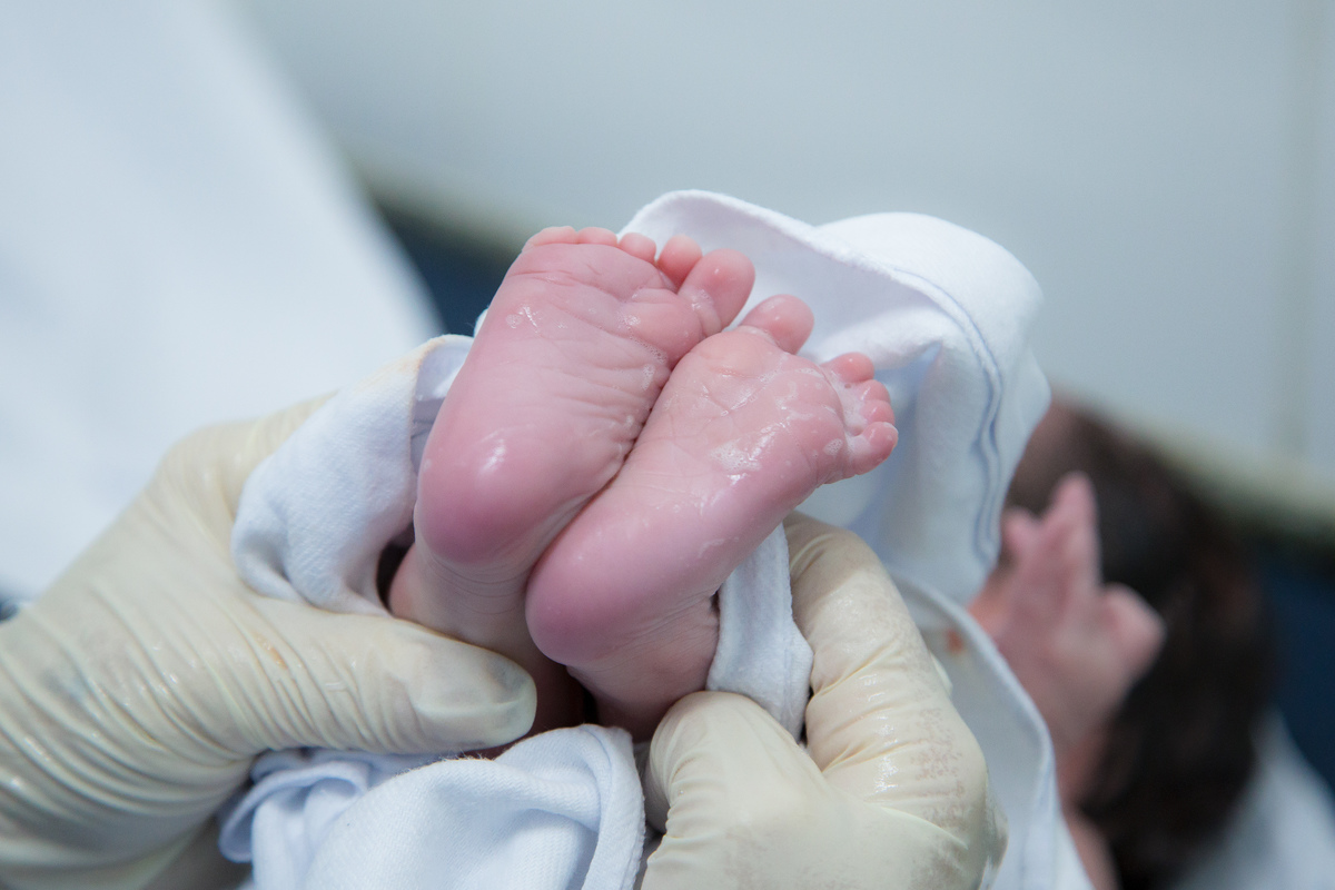 Nascimento, parto, cesariana, hospital, neném, semanas.