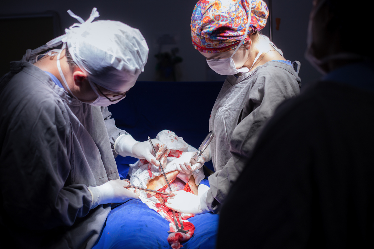 Nascimento, parto, cesariana, hospital, neném, semanas.