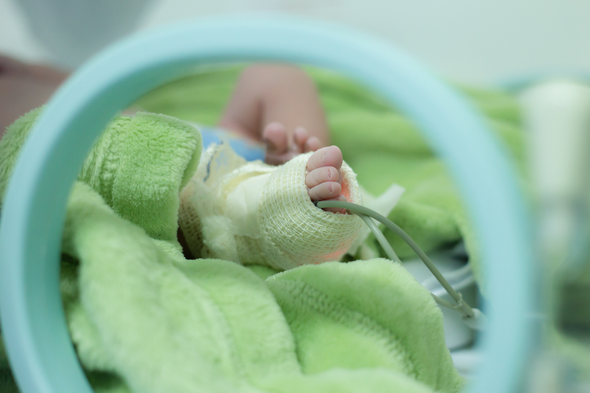 Nascimento, parto, cesariana, hospital, neném, semanas.