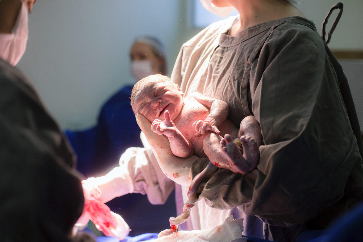 Nascimento, parto, cesariana, hospital, neném, semanas.