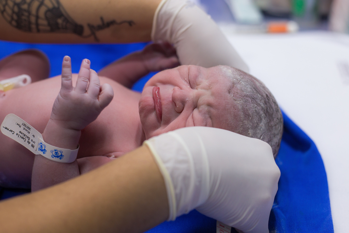 Nascimento, parto, cesariana, hospital, neném, semanas.