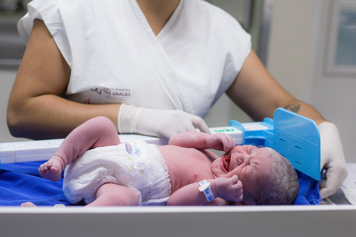 Nascimento, parto, cesariana, hospital, neném, semanas.