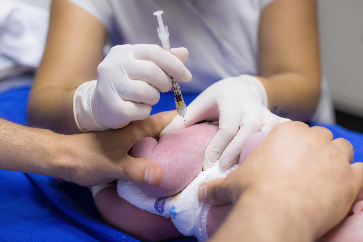 Nascimento, parto, cesariana, hospital, neném, semanas.