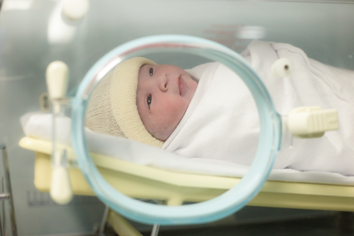 Nascimento, parto, cesariana, hospital, neném, semanas.