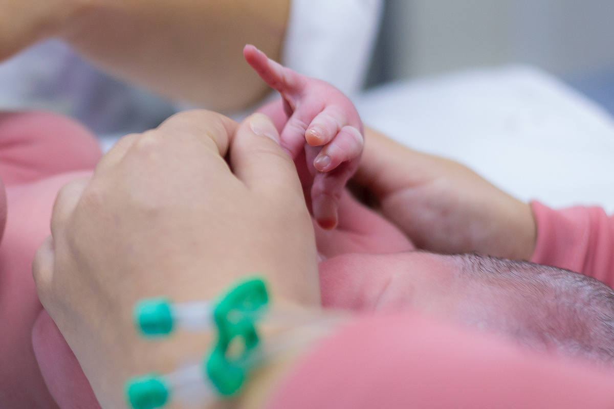 Nascimento, parto, cesariana, hospital, neném, semanas.