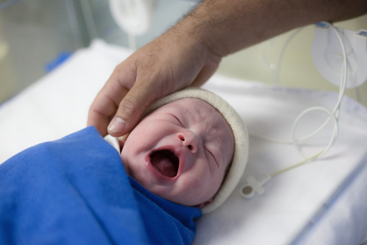 Nascimento, parto, cesariana, hospital, neném, semanas.